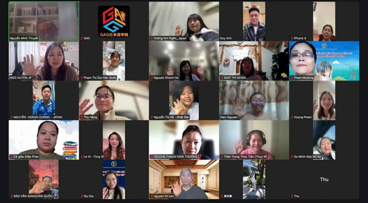 Vietnamese language seminars abroad strengthen community connections